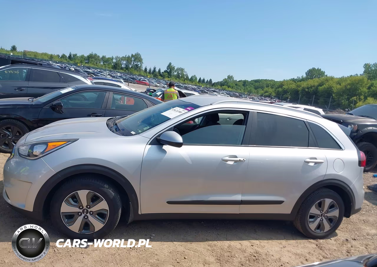 2019 Kia Niro Lx VIN:KNDCB3LC2K5216419 - 14