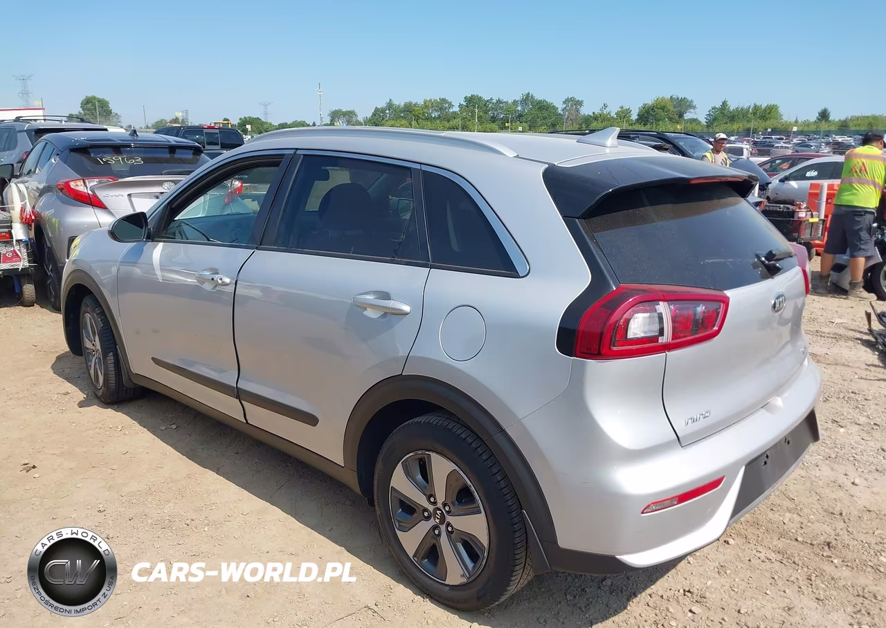2019 Kia Niro Lx VIN:KNDCB3LC2K5216419 - 3