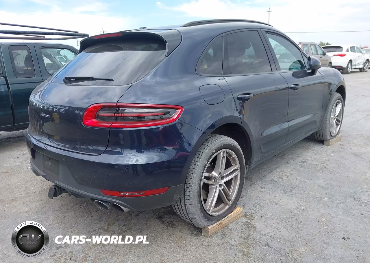 2018 Porsche Macan VIN:WP1AA2A51JLB11517 - 4