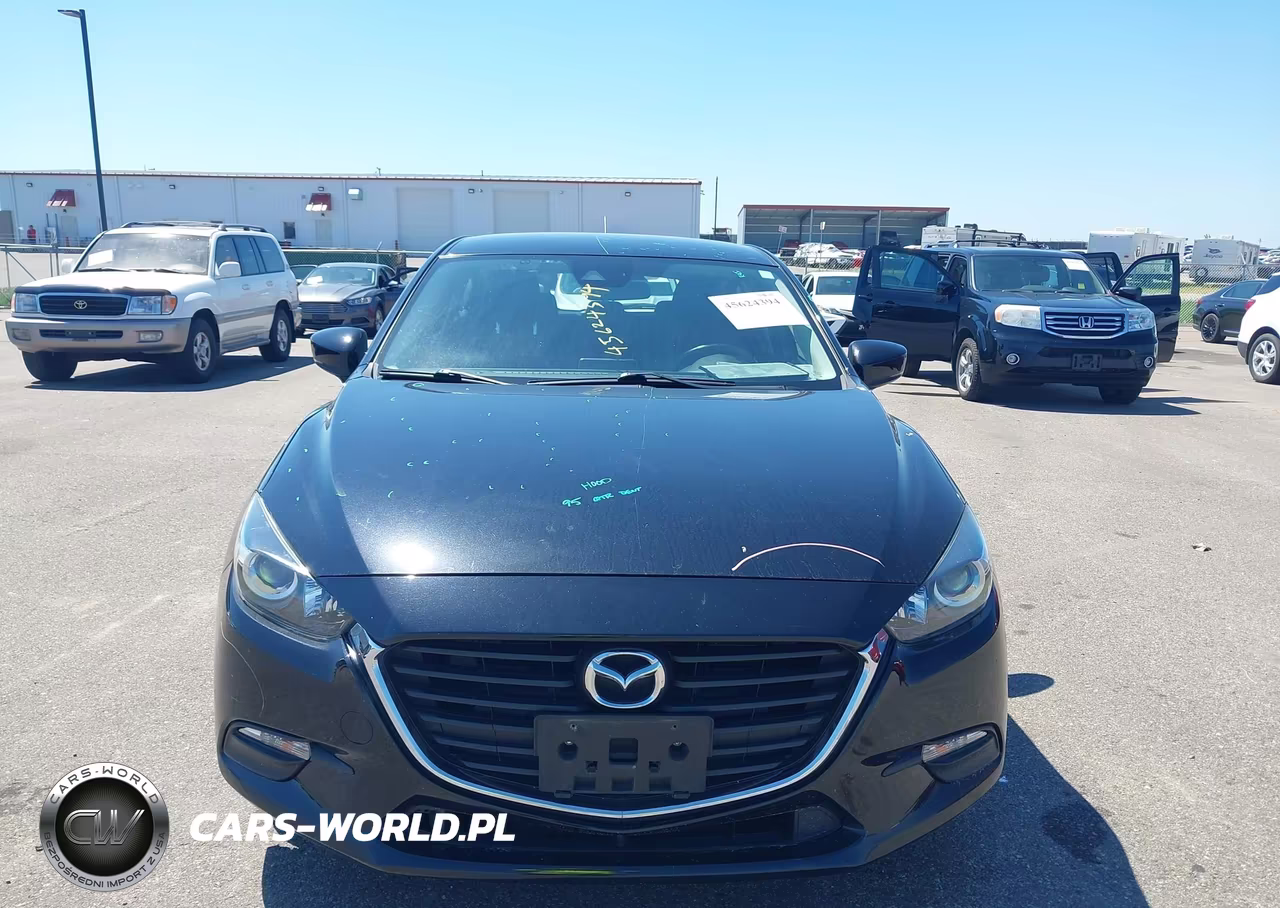 2018 Mazda Mazda3 Touring VIN:3MZBN1L30JM193221 - 12