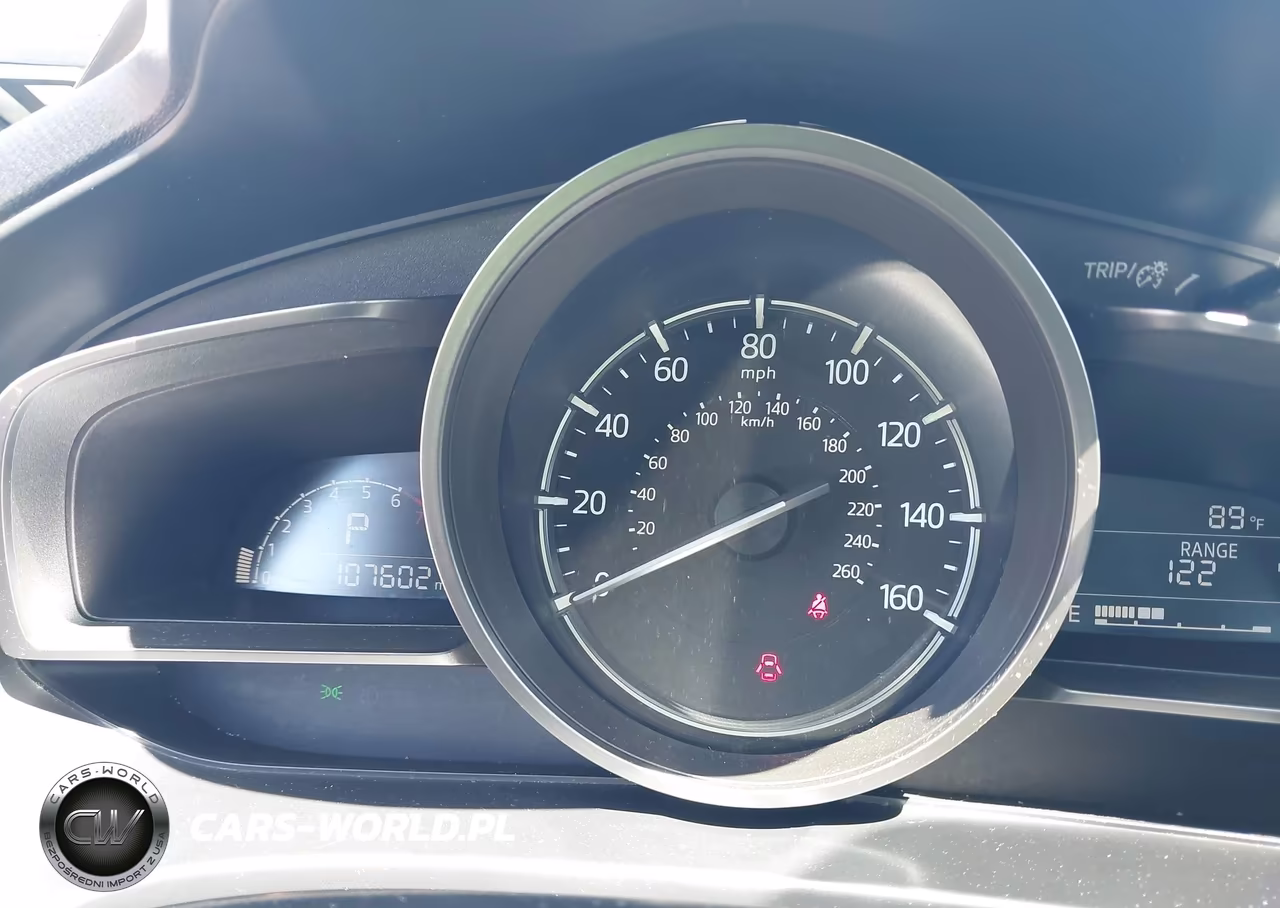 2018 Mazda Mazda3 Touring VIN:3MZBN1L30JM193221 - 7