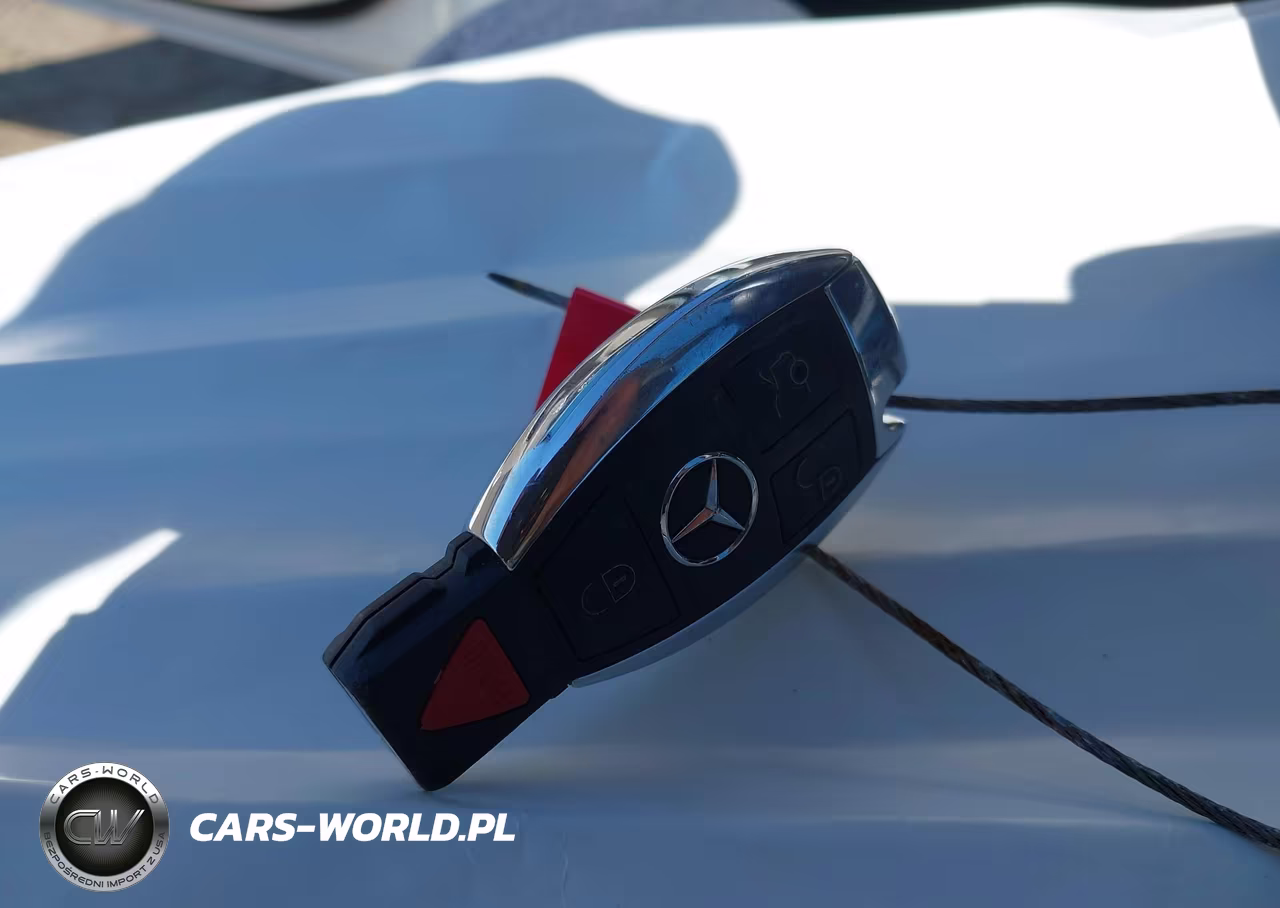 2017 Mercedes-Benz C 300 4Matic VIN:55SWF4KB7HU224747 - 11