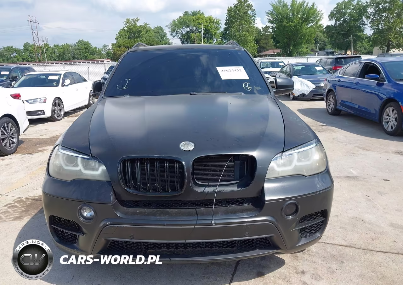 BMW X5 XDRIVE5 VIN:5UXZV8C54BL417751 - 13