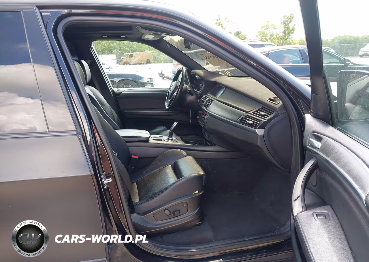 BMW X5 XDRIVE5 VIN:5UXZV8C54BL417751 - 5