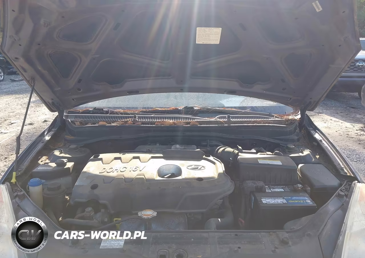 2007 Hyundai Accent Gs VIN:KMHCM36C07U023717 - 10