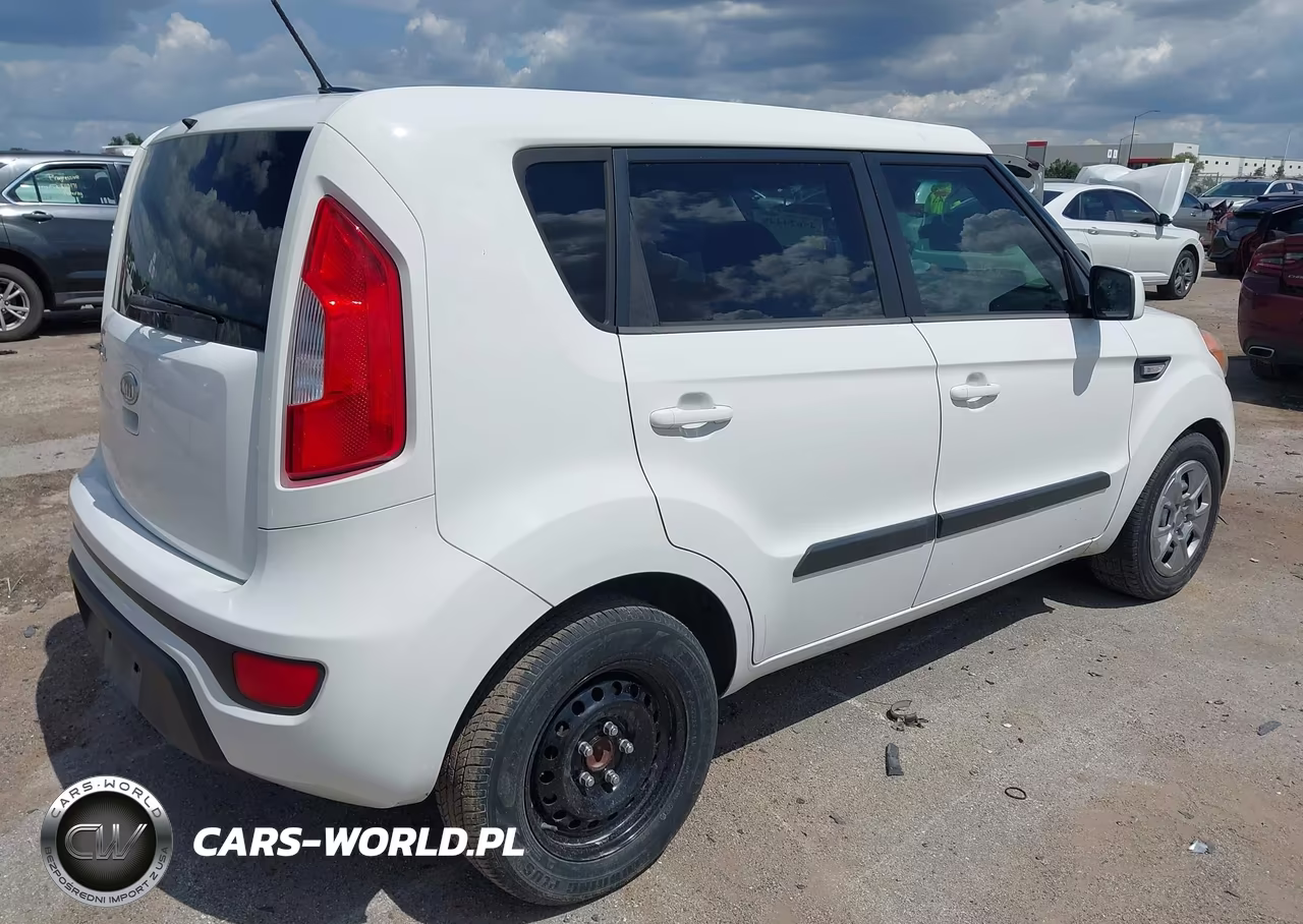 2012 Kia Soul VIN:KNDJT2A58C7453294 - 4