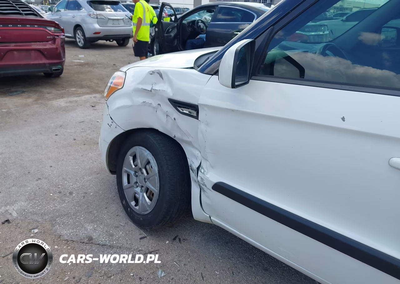 2012 Kia Soul VIN:KNDJT2A58C7453294 - 6