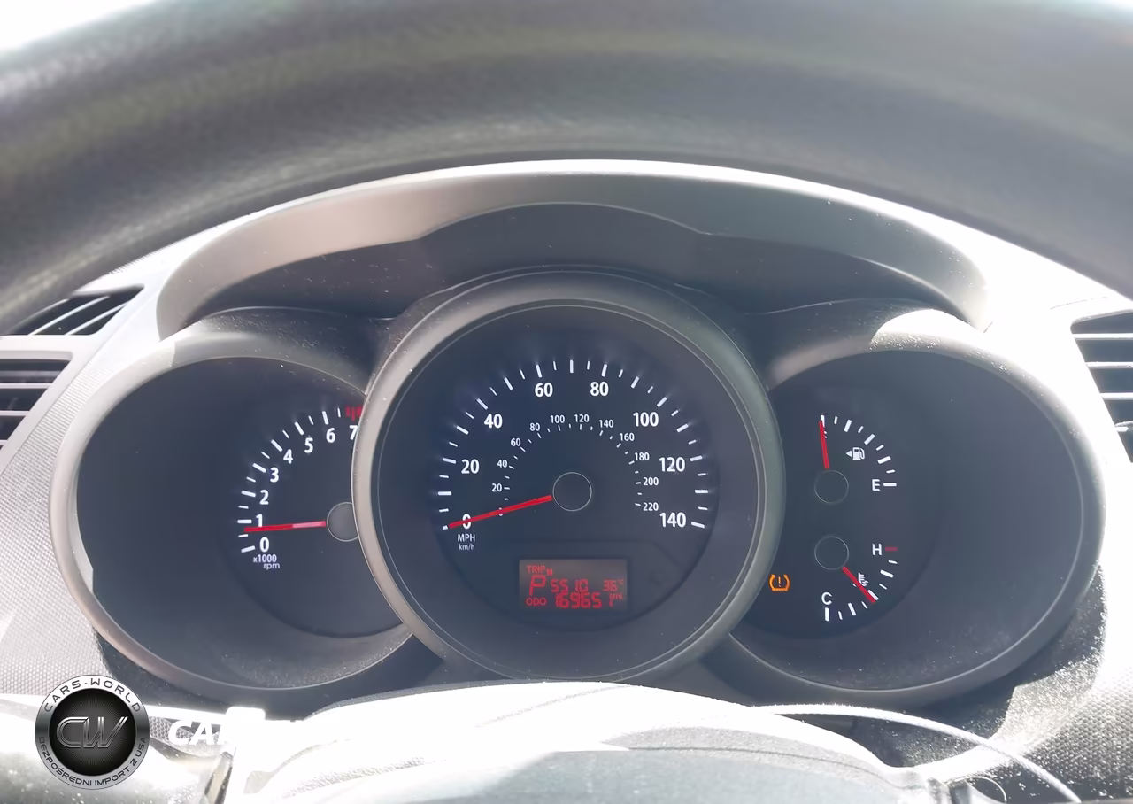 2012 Kia Soul VIN:KNDJT2A58C7453294 - 7