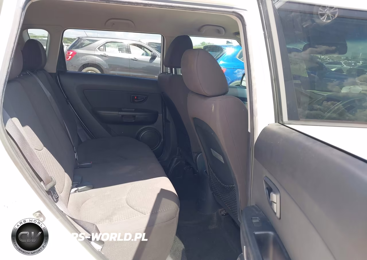 2012 Kia Soul VIN:KNDJT2A58C7453294 - 8