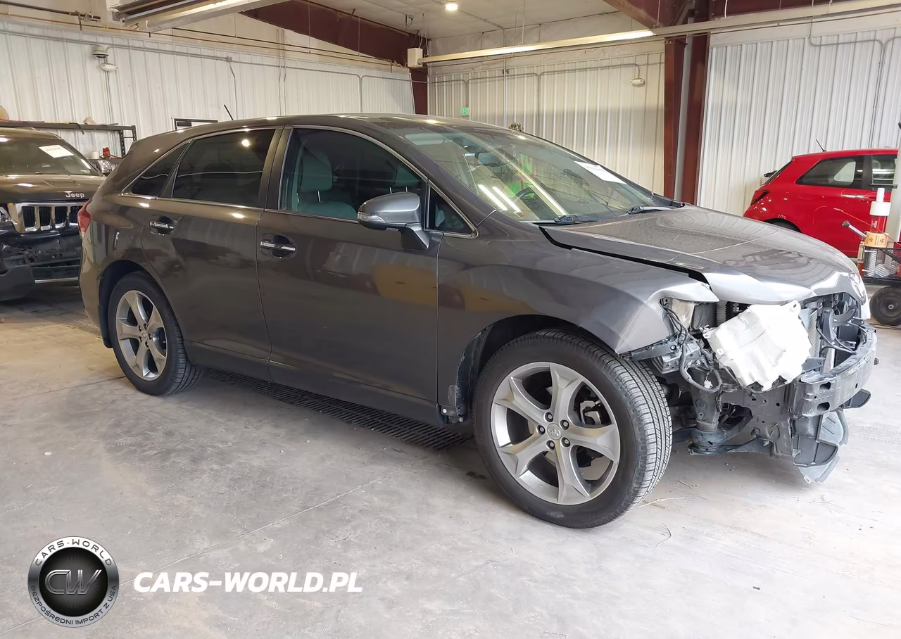 2015 Toyota Venza Limited V6 – zdjęcie 1 z 17