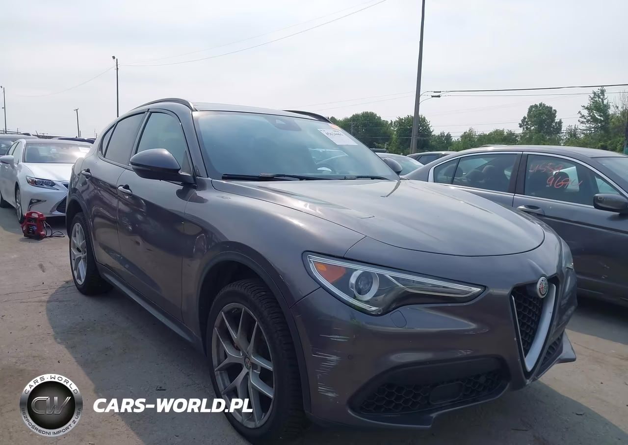 2018 Alfa Romeo Stelvio Ti Sport Awd