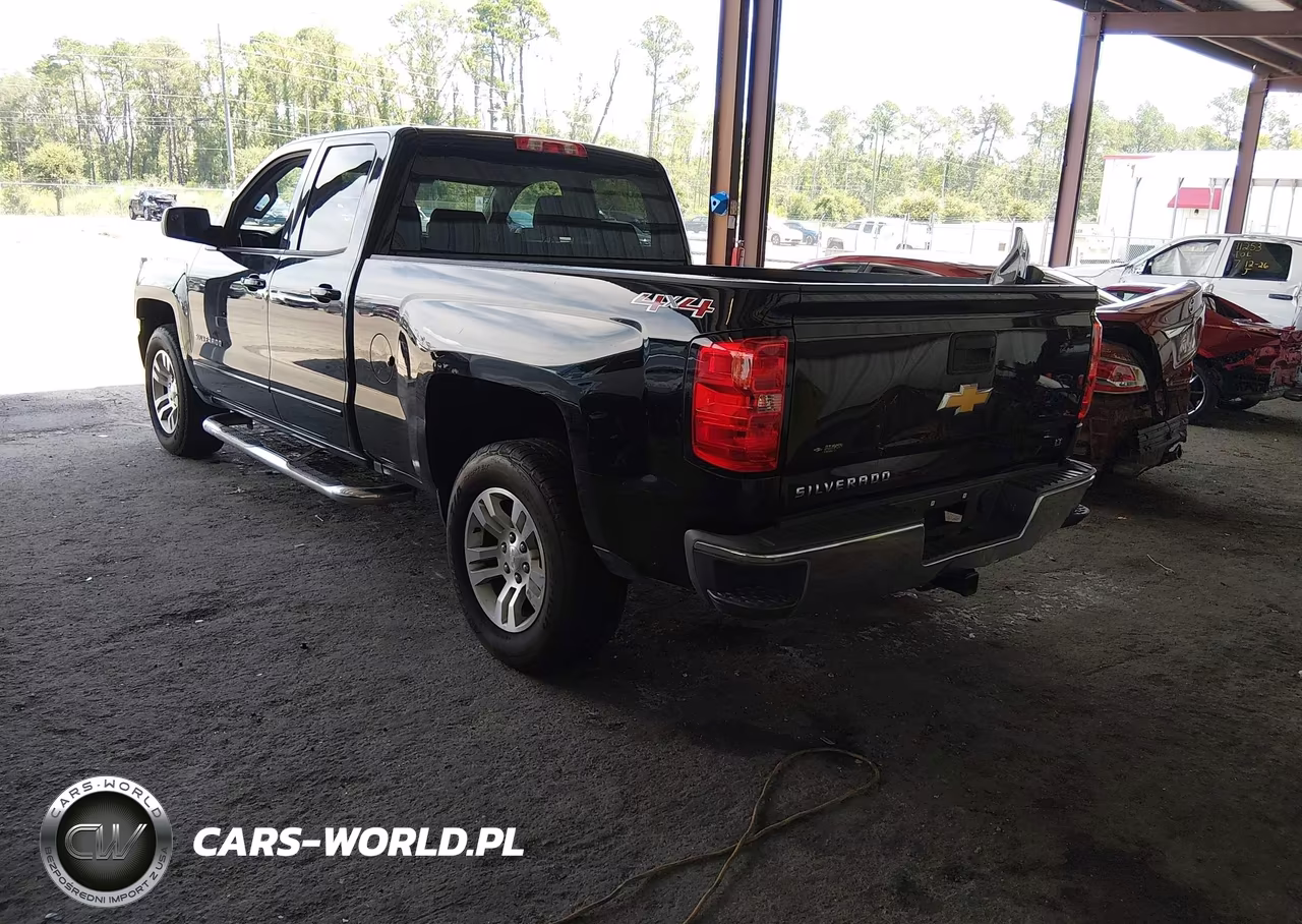 2017 Chevrolet Silverado 1500 Lt VIN:1GCVKREC3HZ378229 - 3