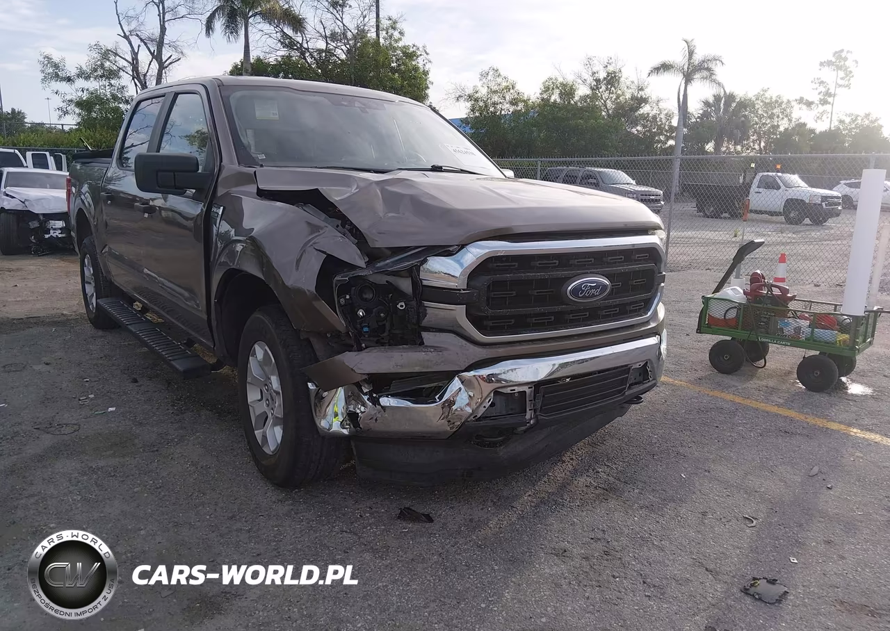 2023 FORD F-150 XLT – zdjęcie 1 z 16