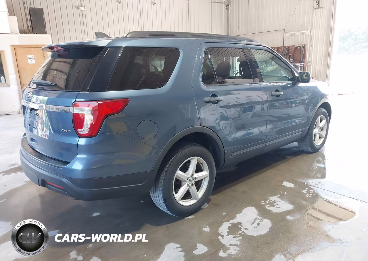 2018 Ford Explorer VIN:1FM5K8B86JGC45505 - 4