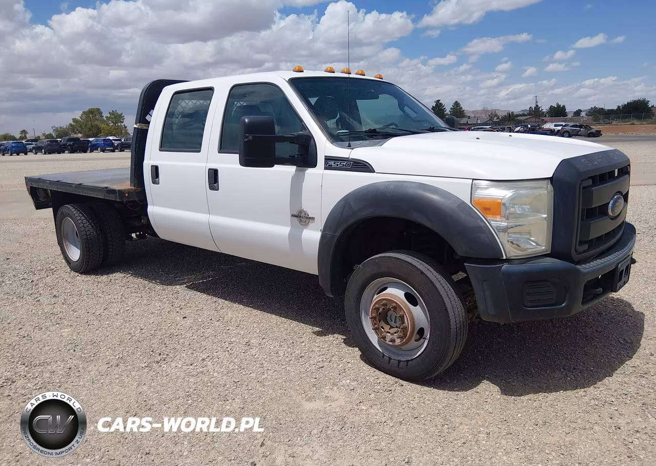 2016 Ford F-550 Chassis Xl