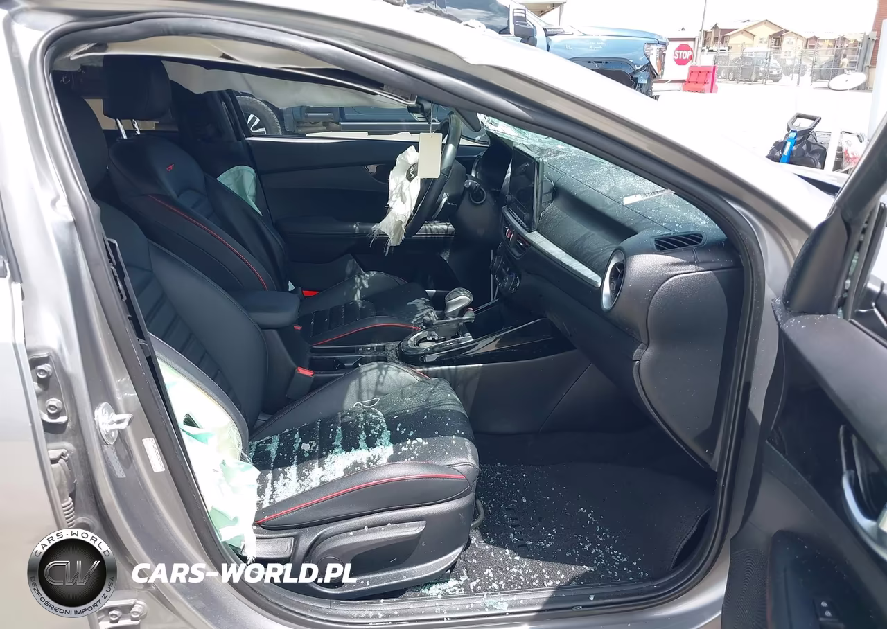 2023 Kia Forte Gt VIN:3KPF44AC3PE642003 - 5