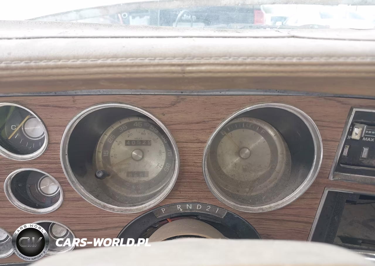 1985 Dodge Diplomat Salon VIN:1B3BG26P6FX564404 - 7