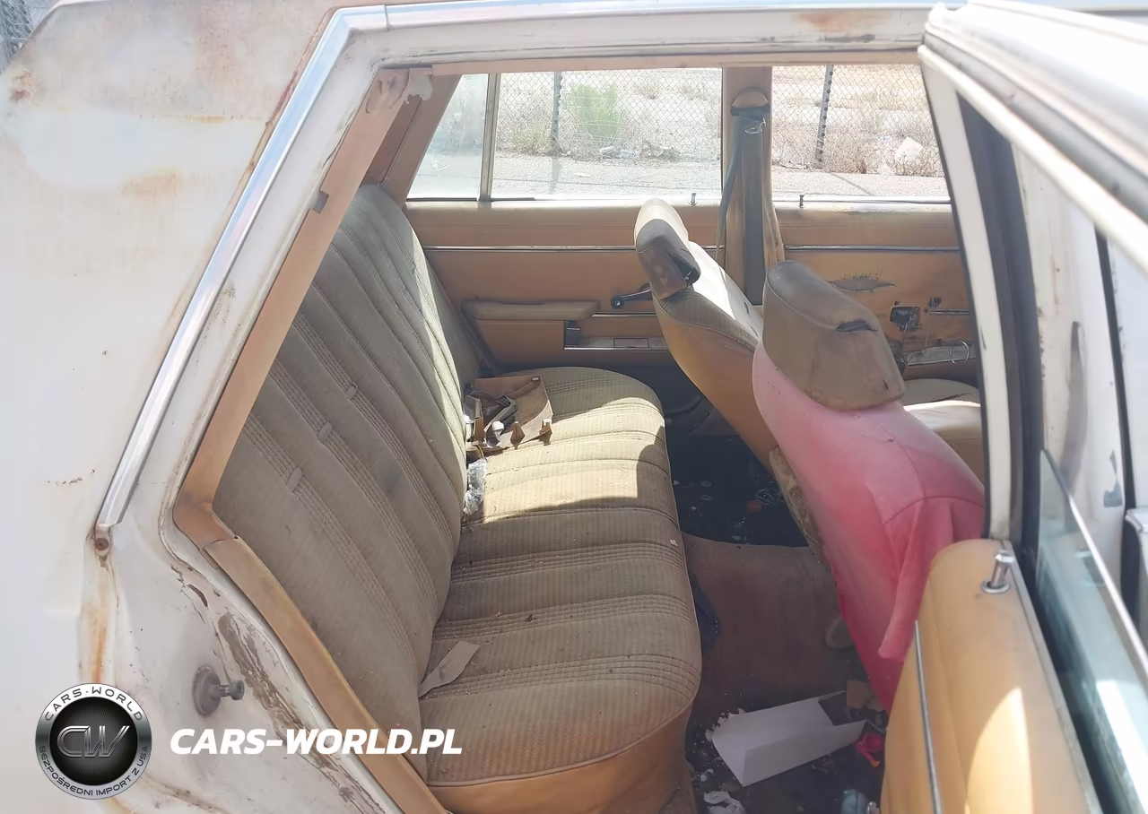 1985 Dodge Diplomat Salon VIN:1B3BG26P6FX564404 - 8