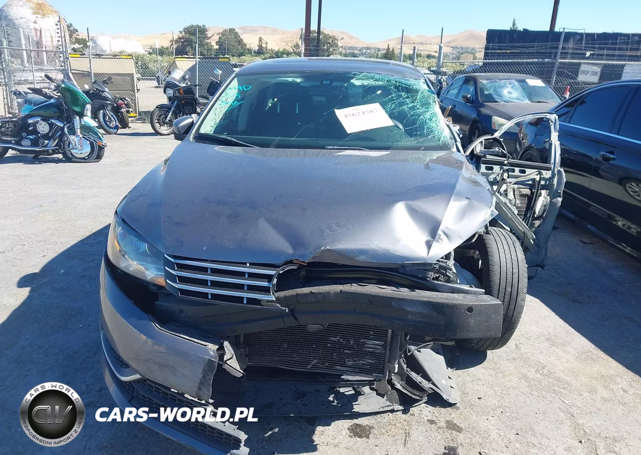 2012 Volkswagen Passat 2.5L Sel VIN:1VWCP7A30CC057227 - 17