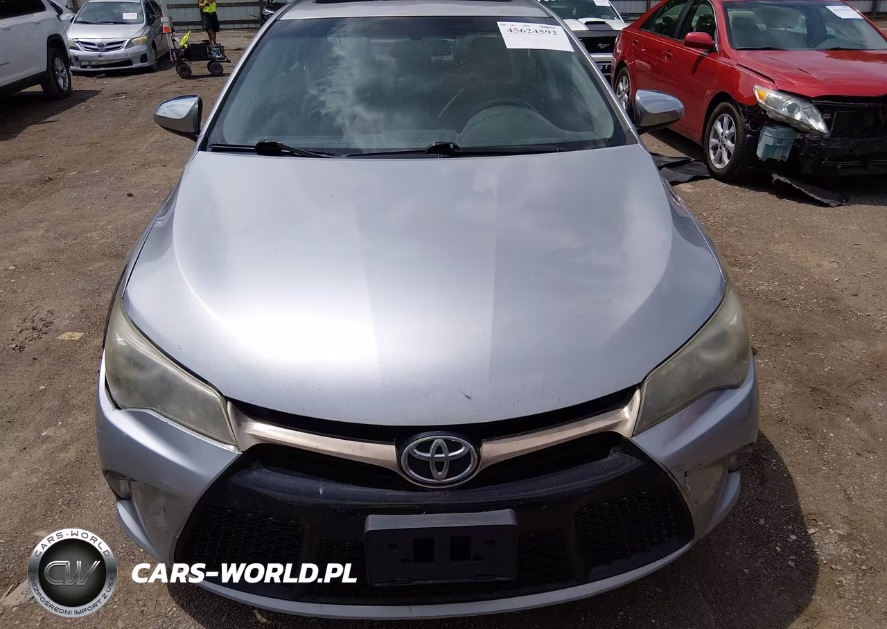 2016 Toyota Camry Se VIN:4T1BF1FK2GU557397 - 12
