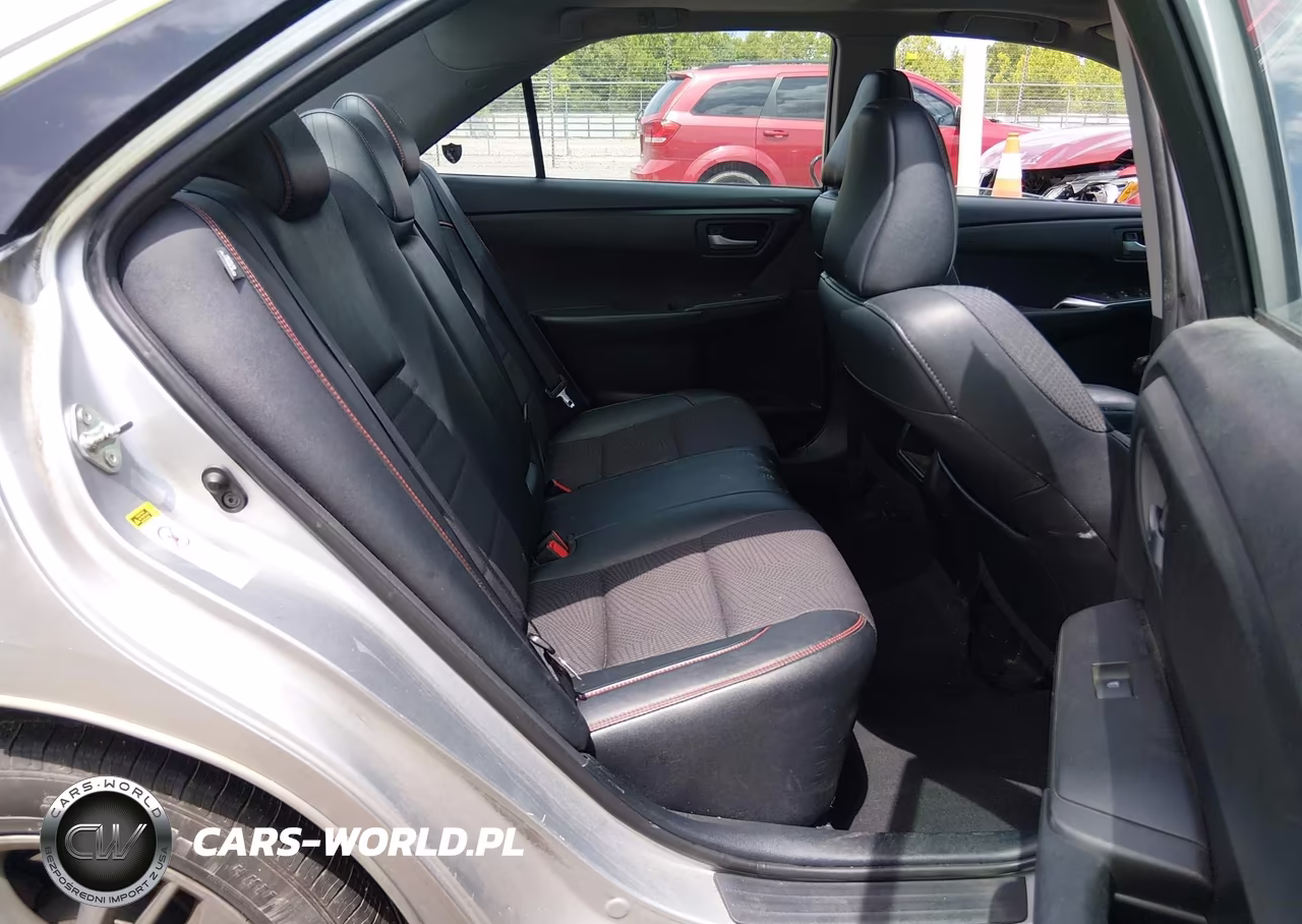 2016 Toyota Camry Se VIN:4T1BF1FK2GU557397 - 8
