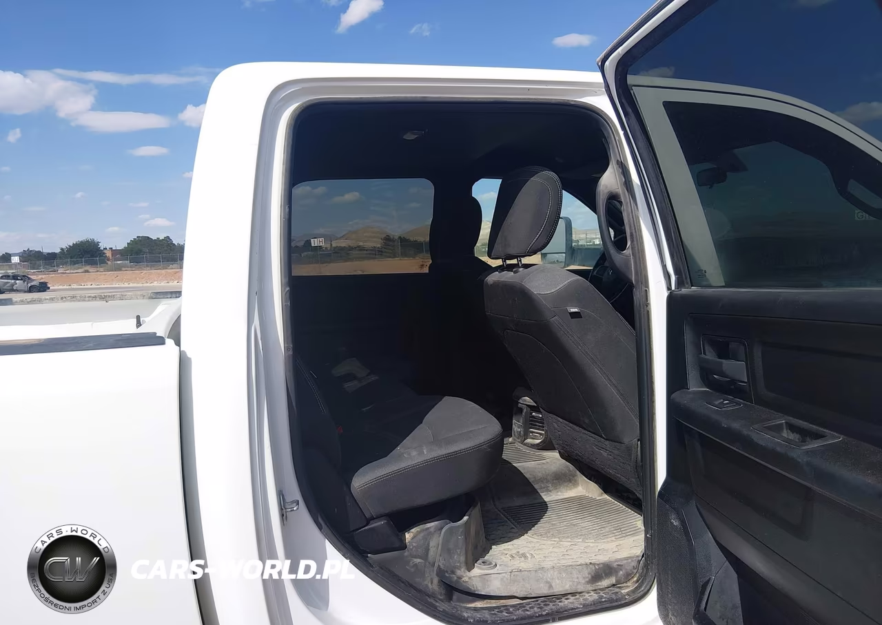2021 Ram 2500 Tradesman 4X4 6'4 Box VIN:3C6TR5CJ8MG652264 - 8