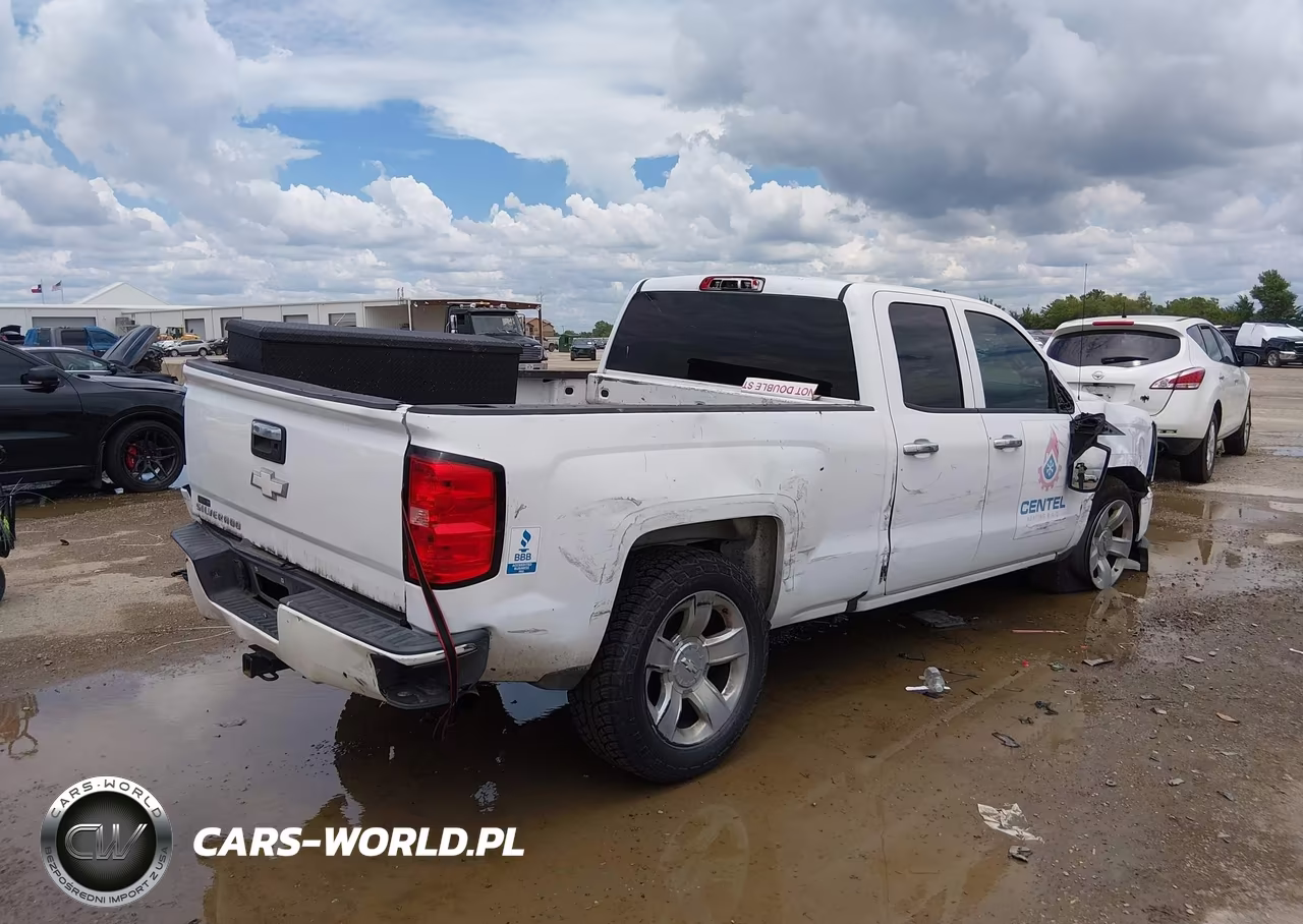 2017 Chevrolet Silverado 1500 Work Truck VIN:1GCRCNEH0HZ224192 - 4