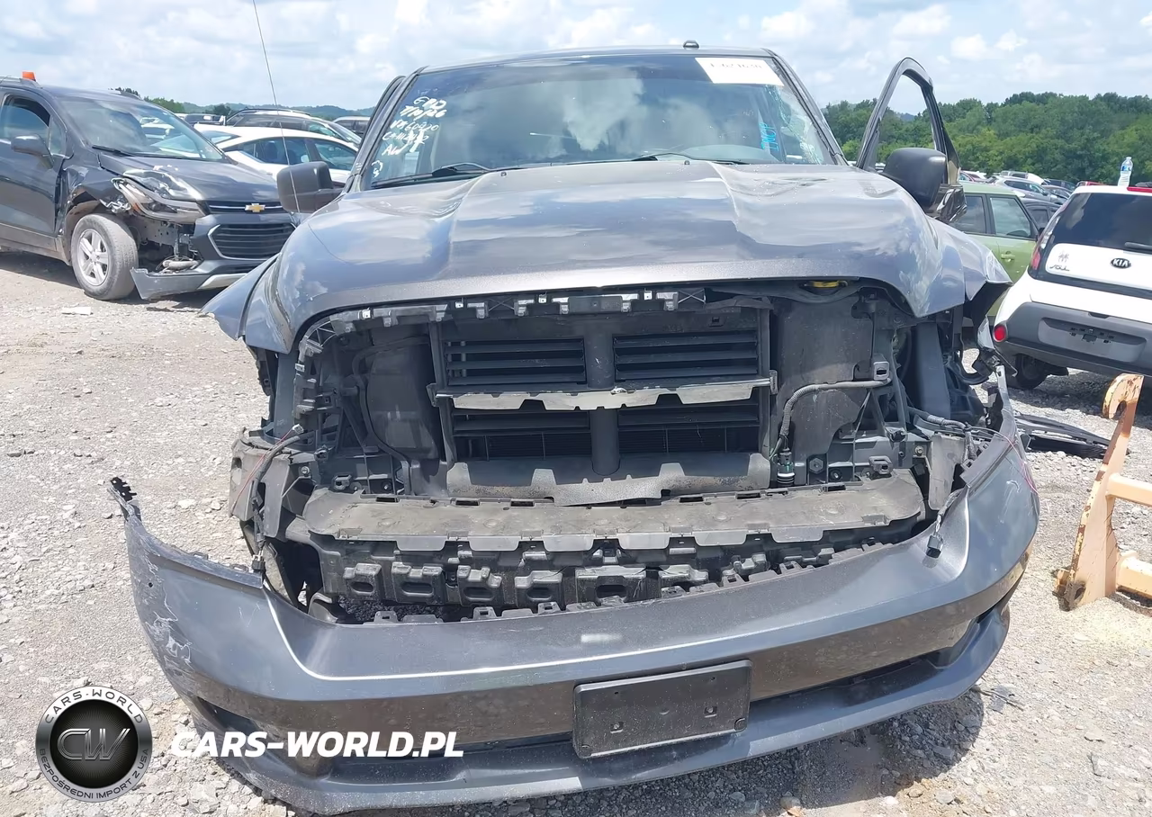 2015 Ram 1500 Express VIN:3C6JR6AG4FG660420 - 6