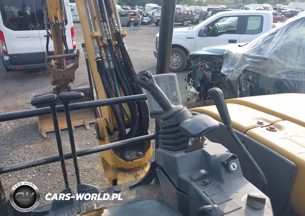2014 Caterpillar 305.5E Cr VIN:000000000FKY02000 - 5