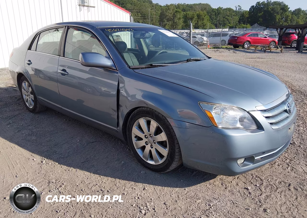 2005 Toyota Avalon Xls