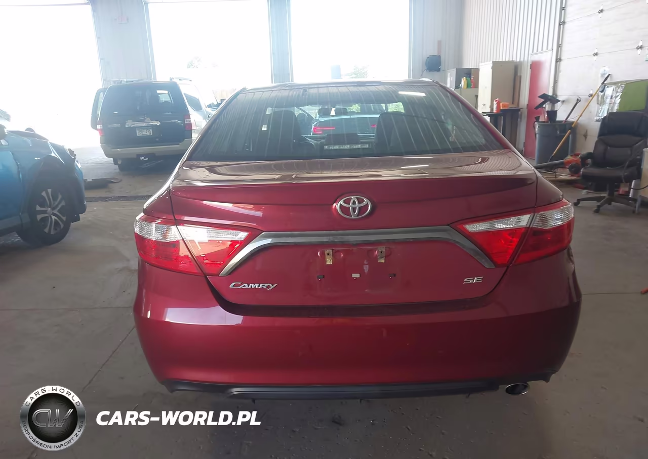 2016 Toyota Camry Se VIN:4T1BF1FK9GU575055 - 16