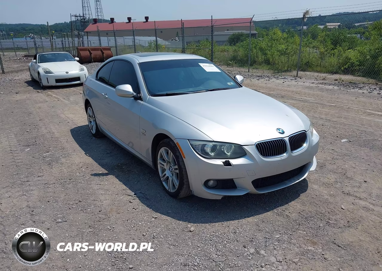 2013 BMW 335I xDrive – zdjęcie 1 z 16