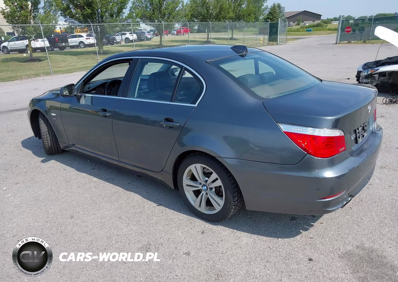 2010 BMW 528I xDrive VIN:WBANV1C5XAC445153 - 3