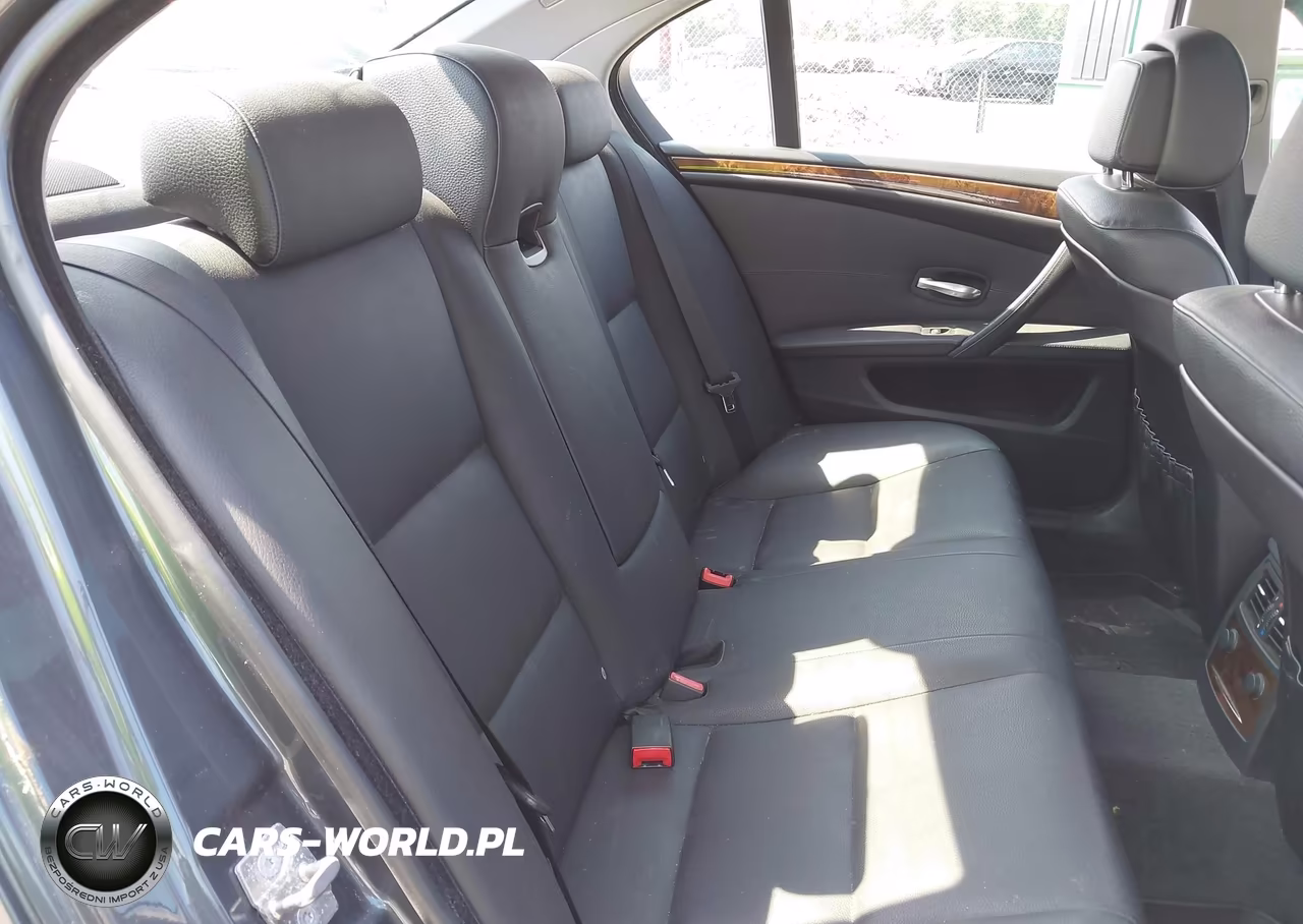2010 BMW 528I xDrive VIN:WBANV1C5XAC445153 - 8