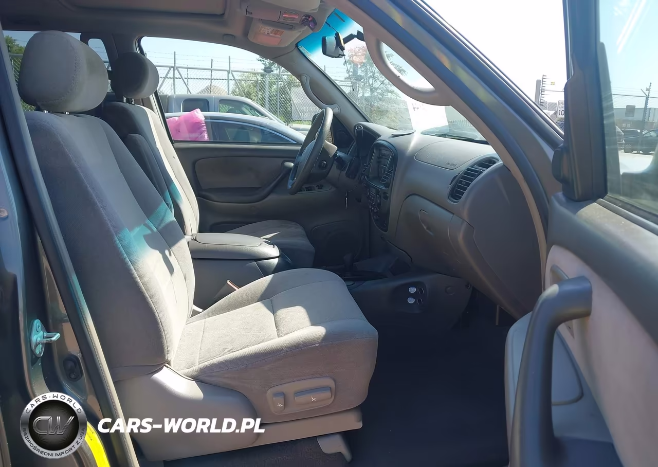 2004 Toyota Sequoia Sr5 V8 VIN:5TDBT44A74S231510 - 5