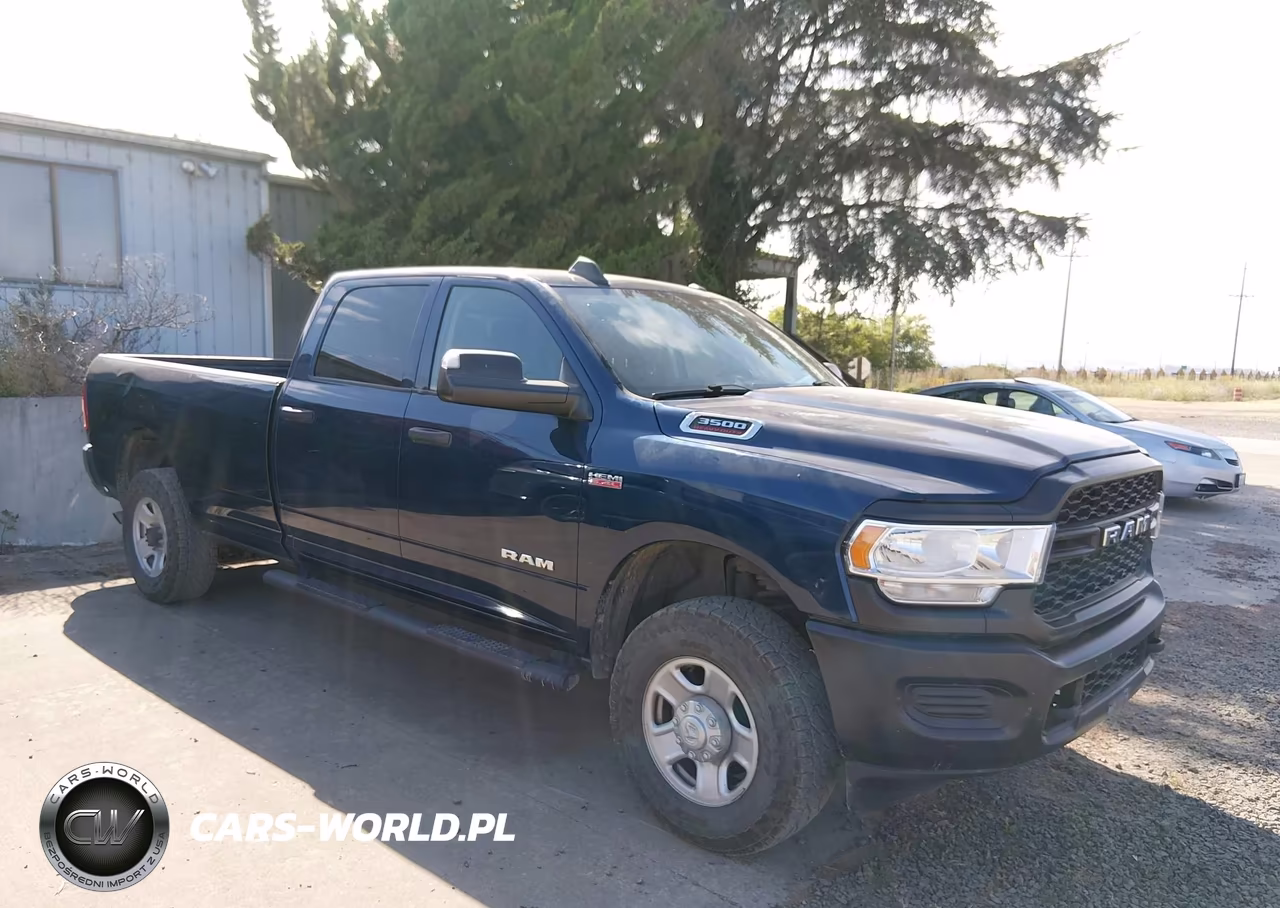 2020 Ram 3500 Tradesman 4X4 8' Box