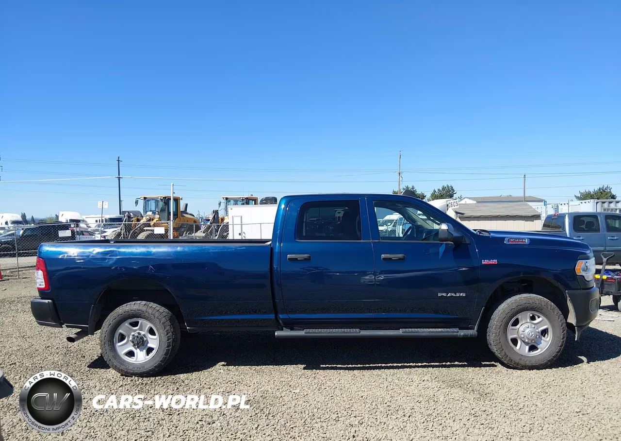 2020 Ram 3500 Tradesman 4X4 8' Box VIN:3C63R3GJ1LG183595 - 18