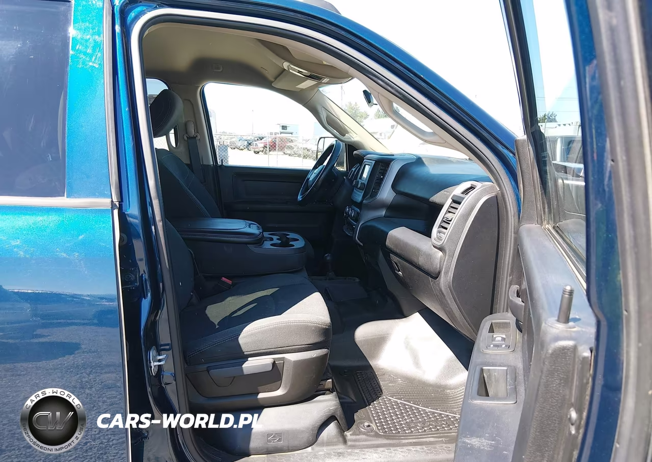 2020 Ram 3500 Tradesman 4X4 8' Box VIN:3C63R3GJ1LG183595 - 5