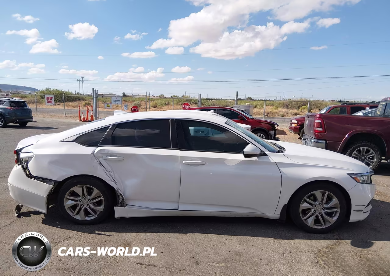 2018 Honda Accord Lx VIN:1HGCV1F14JA226222 - 13