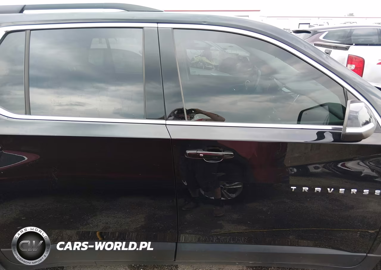 2021 Chevrolet Traverse Fwd Lt Cloth VIN:1GNERGKW0MJ130101 - 13