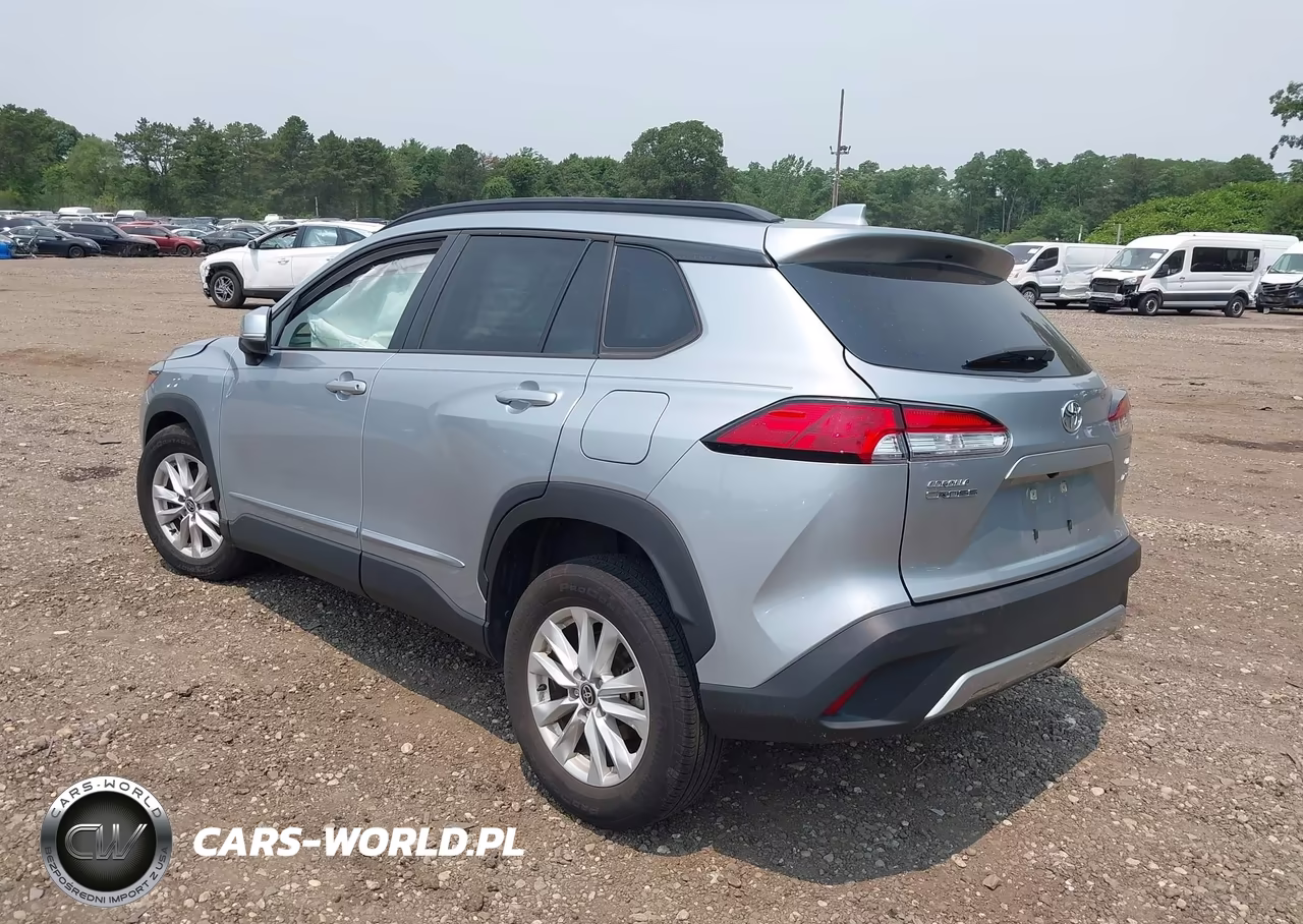 2023 Toyota Corolla Cross Le VIN:7MUBAABG2PV078184 - 3