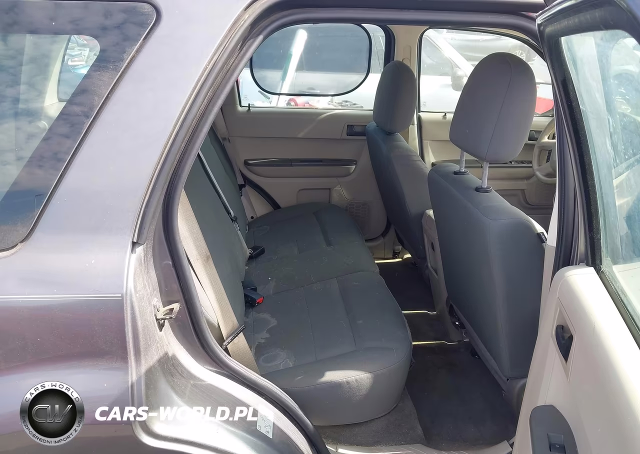 2012 Ford Escape Xls VIN:1FMCU0C76CKB27026 - 8