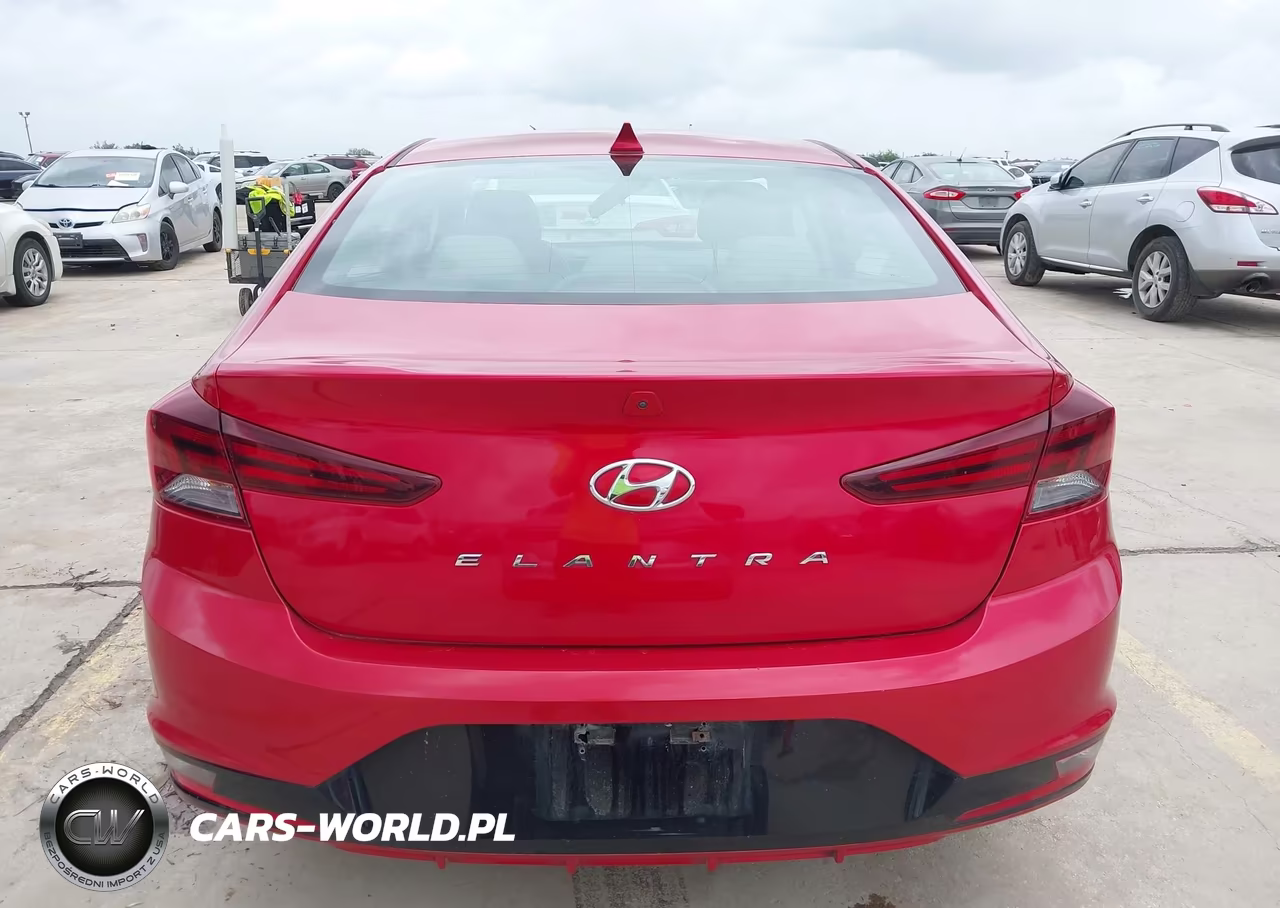 2020 Hyundai Elantra Sel VIN:5NPD84LF9LH552329 - 17