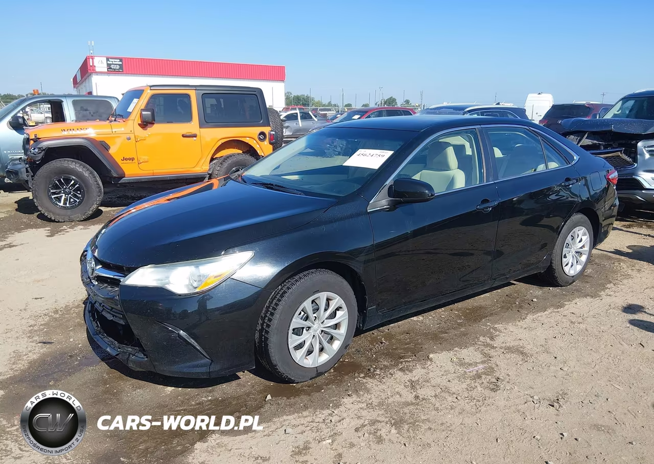 2015 Toyota Camry Le VIN:4T1BF1FK2FU043645 - 2