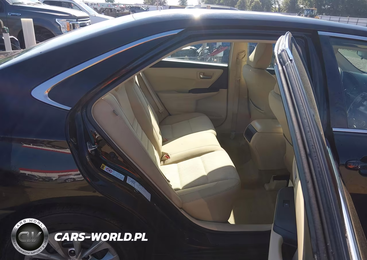 2015 Toyota Camry Le VIN:4T1BF1FK2FU043645 - 8