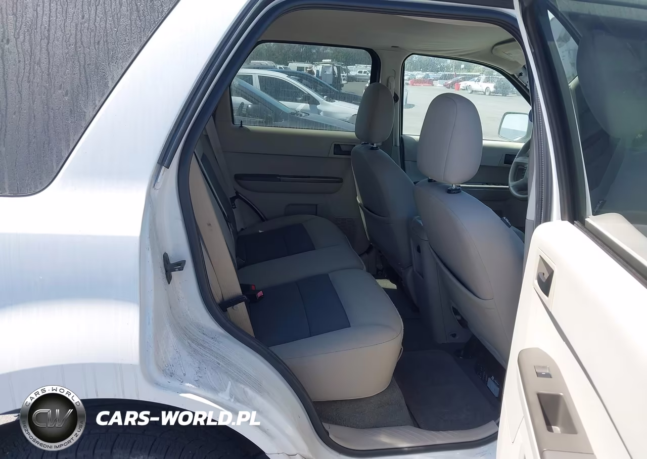 2008 Ford Escape Hybrid VIN:1FMCU49H38KB86209 - 8