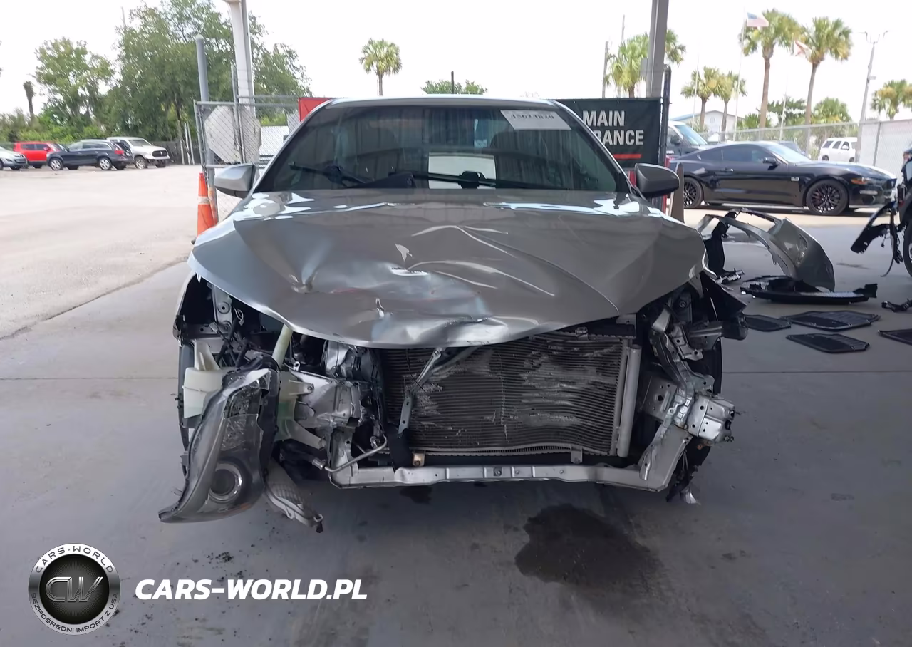 2017 Toyota Camry Se VIN:4T1BF1FK9HU740393 - 13