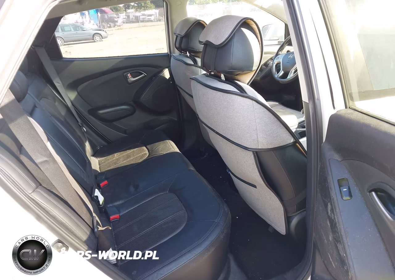 2010 Hyundai Tucson Limited VIN:KM8JUCAC1AU022436 - 8