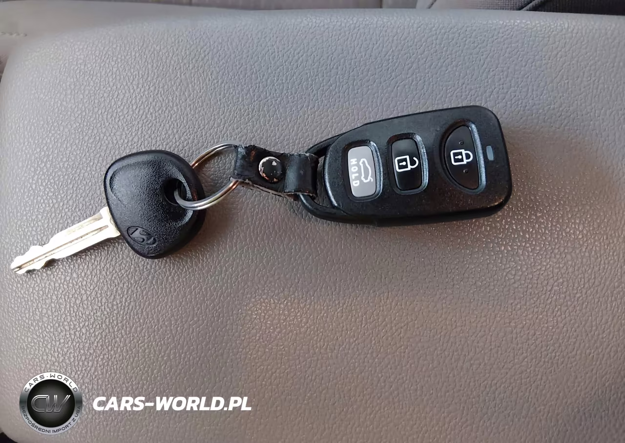 2020 Hyundai Elantra Se VIN:5NPD74LF3LH607053 - 11