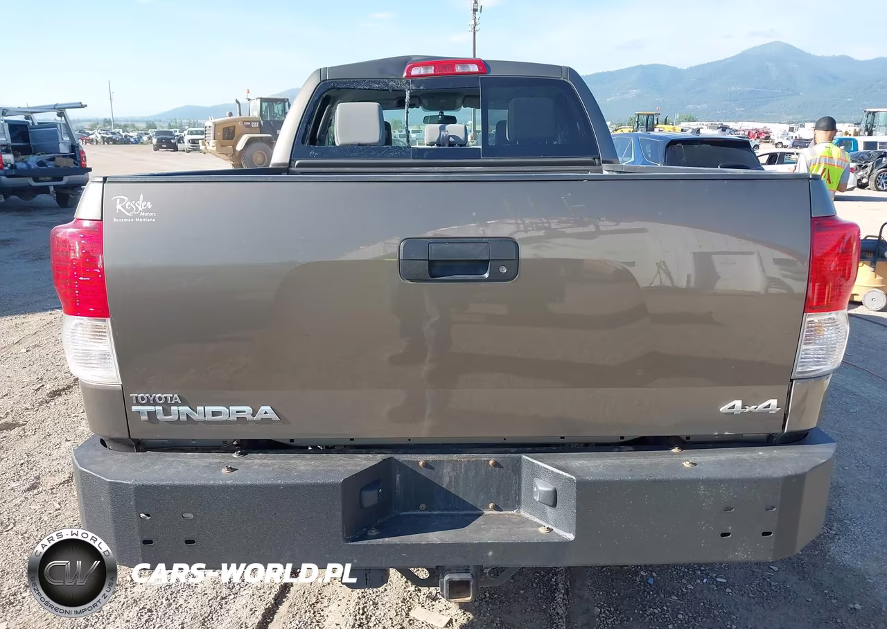 2011 Toyota Tundra Grade 4.6L V8 VIN:5TFUM5F11BX024093 - 16
